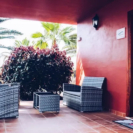 Oasis Fuerteventura Beach 3* קורלחו